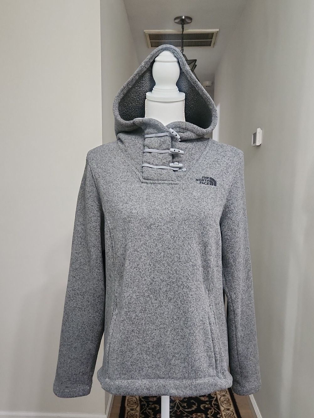 The North Face Crescent Hooded Fleece Pullover Toggle Collar Gray M